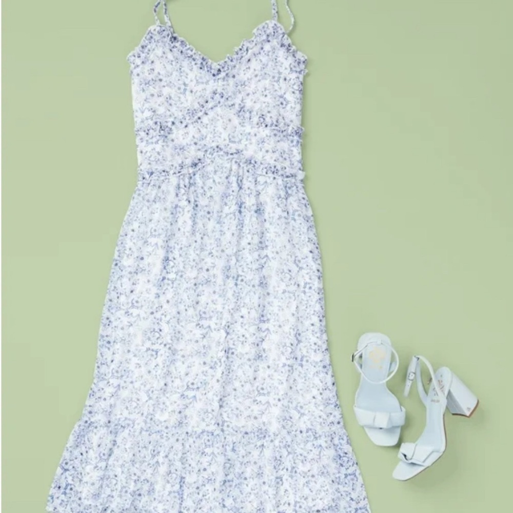 No Boundaries Blue and White Sleeveless Midi Sundress - Picture 3 of 13